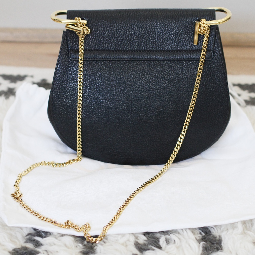 Chloe Black and Gold Shoulder Bag - Picture 2 of 6